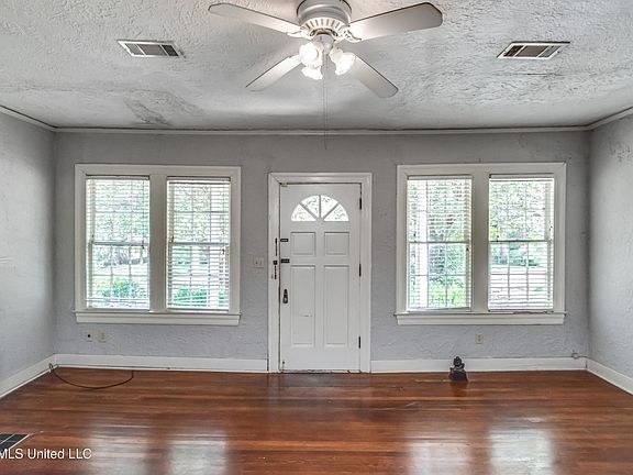 5th image of 3515 Galloway Ave