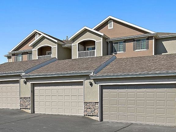 2nd image of 157 W Springview Dr #506