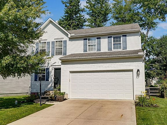3rd image of 5 Ashwood Pl