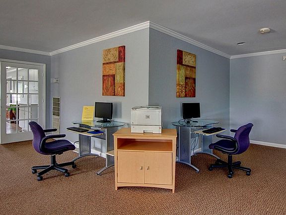 4th image of 5651 Brook Hollow Pkwy #597869