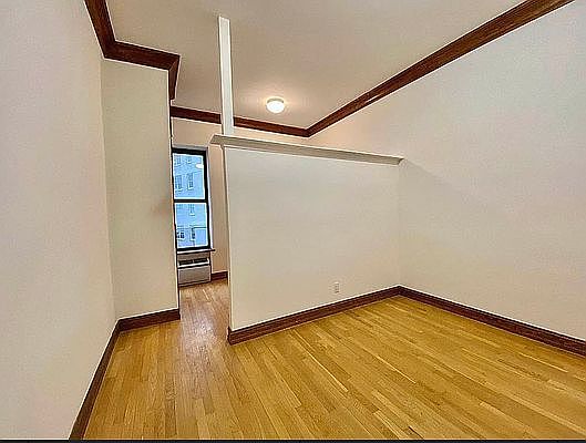1st image of 148 W 68th St #6I