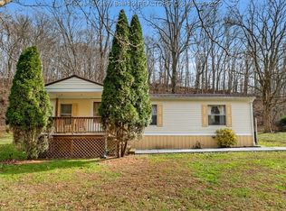 1404 High St, Saint Albans, WV 25177