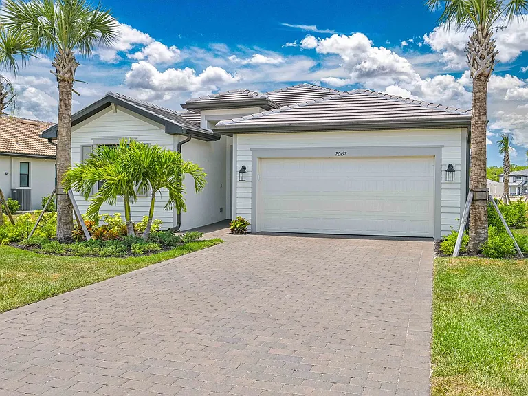 20492 Verawood Loop — Photo 2