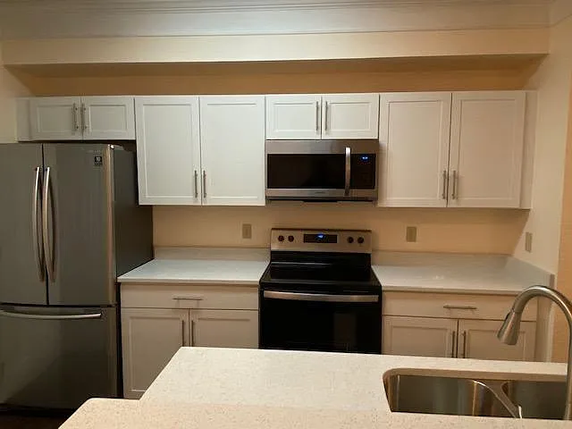 11561 Villa Grand #724
