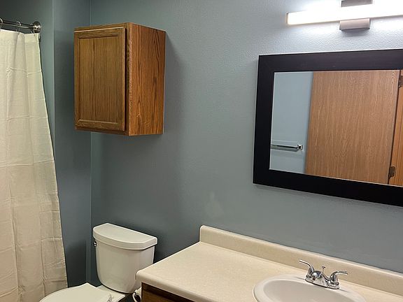 5th image of 521 Kimberlite St