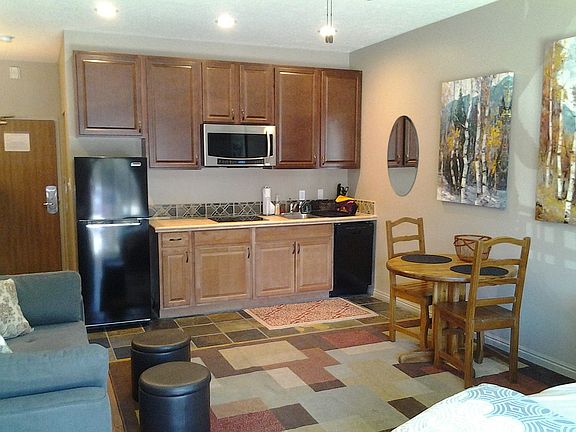 3rd image of 2255 Sidewinder Dr #605