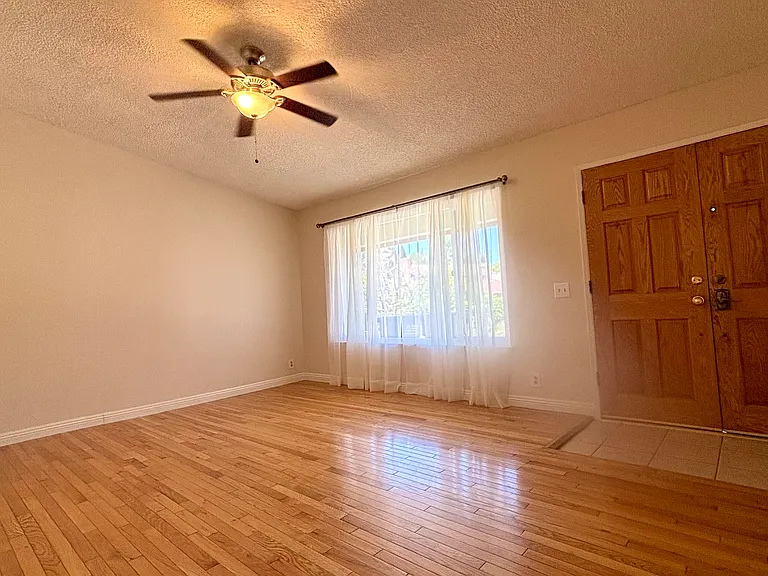 21536 Carriso Rd — Photo 4