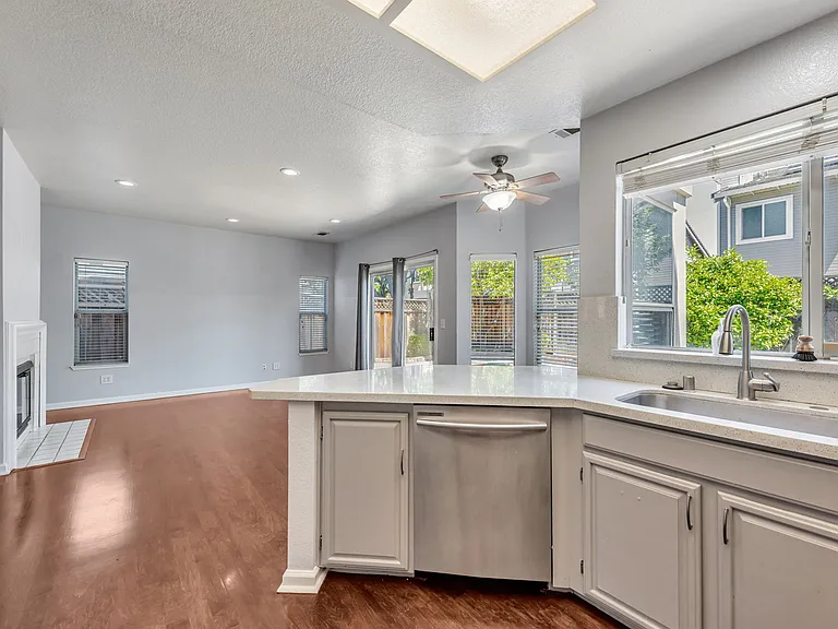 33252 Jamie Cir — Photo 46