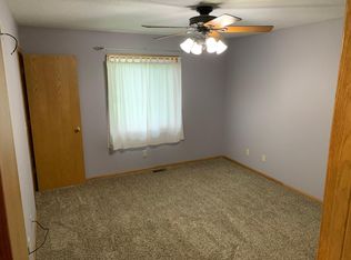 N5533 Penney Ln, Onalaska, WI 54650