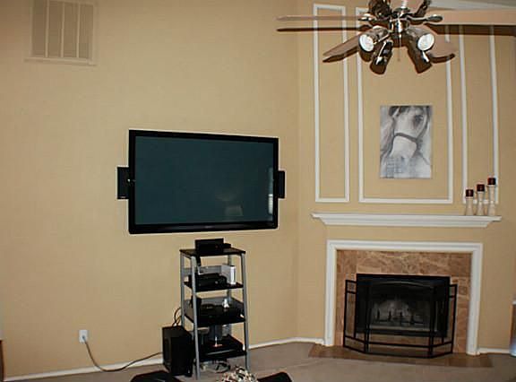 3rd image of 7809 Cloverglen Ln