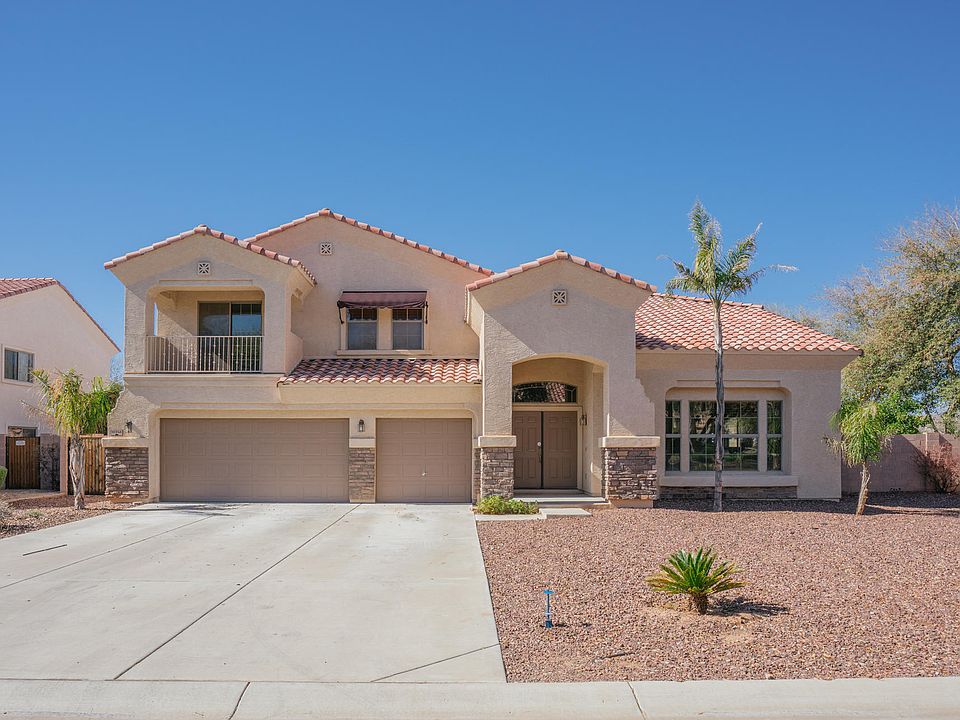 1st image of 10946 N 153rd Ln
