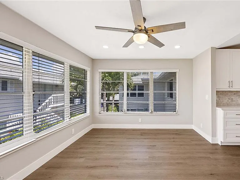 707 Neapolitan Way #707 — Photo 14