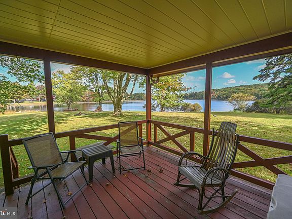 2nd image of 156 Sunrise Point Ln