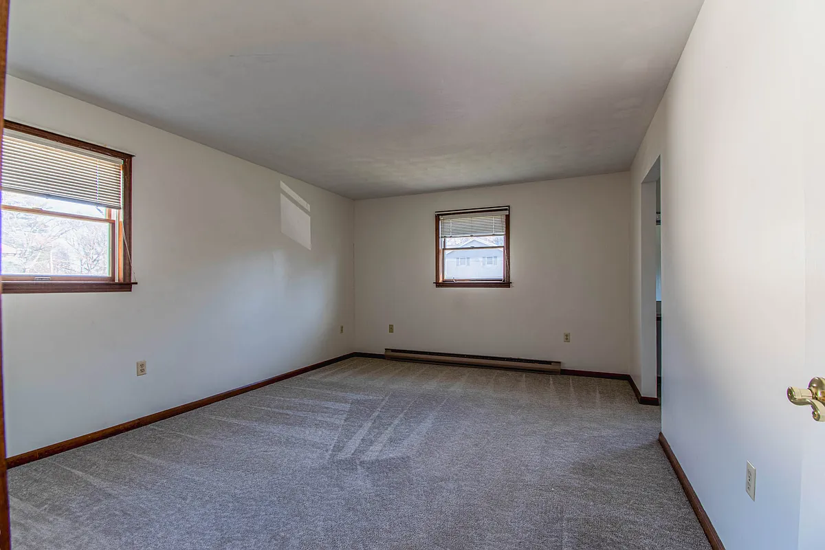 Building Photo - 414 Melrose Ave #414