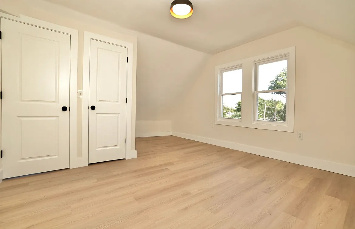 3 bed, $2,500 — Photo 4