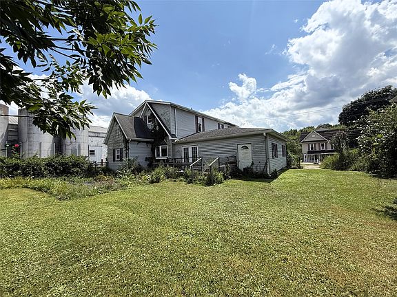 4th image of 2202 Westford Rd