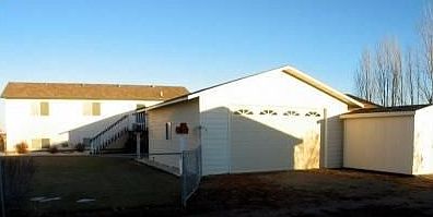 Garage/ shop in back
