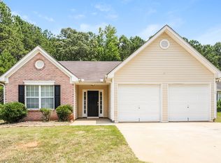 156 Goldleaf Dr, Hampton, GA 30228