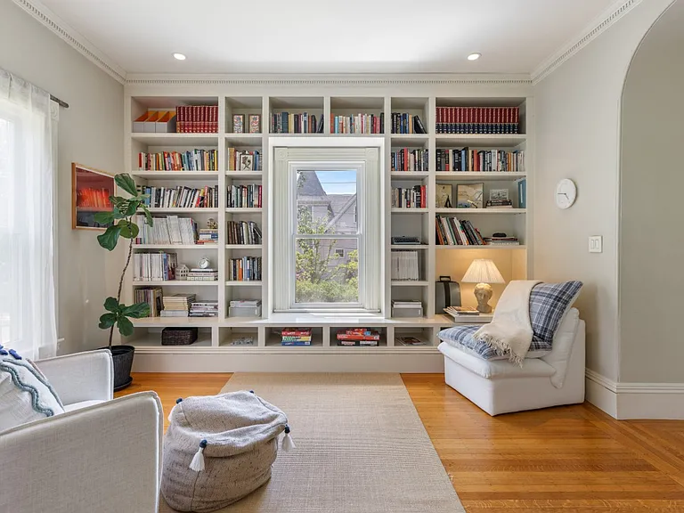 Reading Area