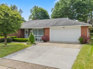 713 Harpur Dr, Endwell, NY 13760