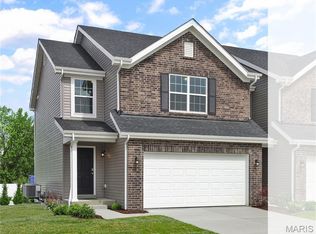 68 Fairmount Grove Dr, Saint Peters, MO 63376