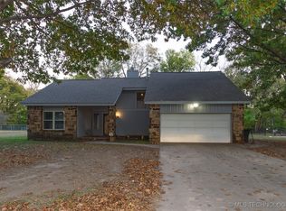 6137 S 219th East Ave, Broken Arrow, OK 74014