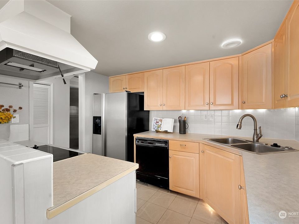 610 Front Street UNIT 401, Mukilteo, WA 98275 Zillow