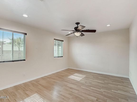 4th image of 4137 W CHRISTY Drive