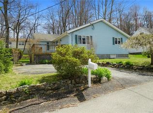 43 Barnard Rd, Patterson, NY 12563