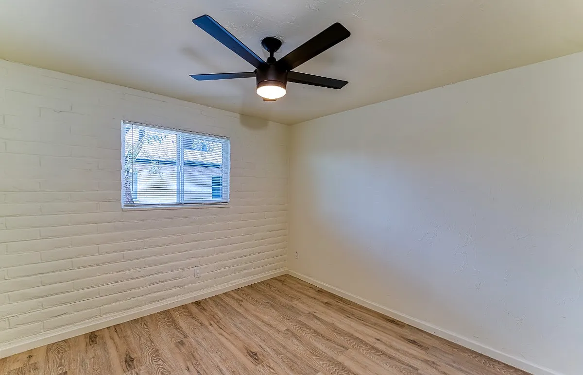 Building Photo - 116 W Rillito St #116