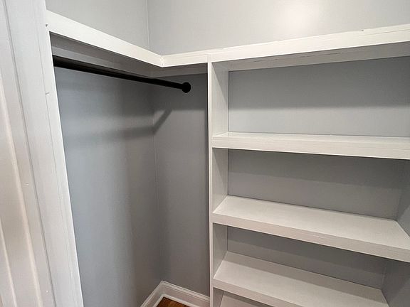 5th image of 97 Sheffield Ave Floor 1