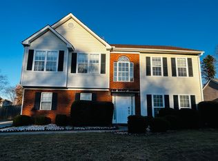 3945 Riversong Dr, Suwanee, GA 30024