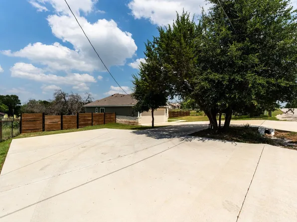 1110 County Road 1045, Lampasas, TX 76550