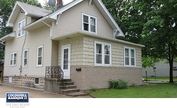 Welcome to 703 E Kimberly Ave!