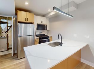 3144 W Fullerton Ave #G, Chicago, IL 60647