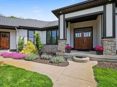 5975 Sierra Ridge Dr SE, Caledonia, MI, 49316