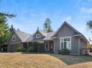 1209 Courtney Rd, Nanaimo, BC V0R 1M0