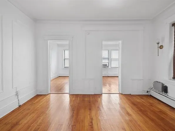 122a Baldwin Avenue image 11 of 29