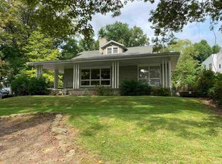 1302 Old Orchard Rd, Vincennes, IN 47591