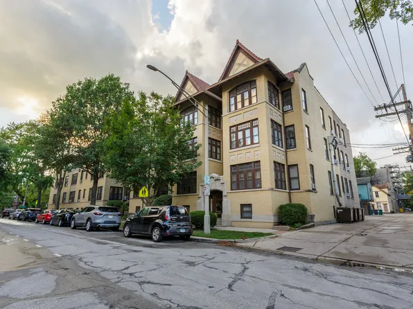 722 Erie St APT 1, Oak Park, IL 60302