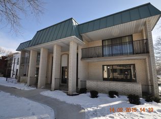9813 S Keeler Ave, Oak Lawn, IL 60453