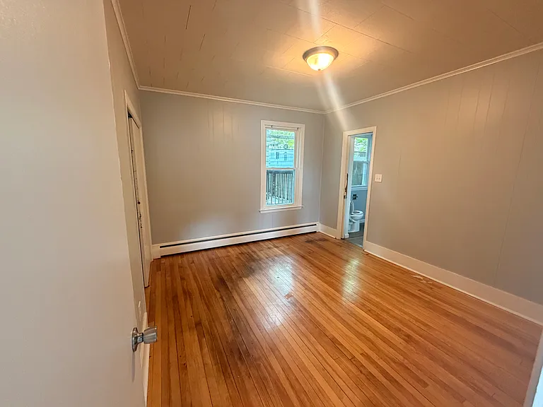 60-62 Jefferson St #1F — Photo 8