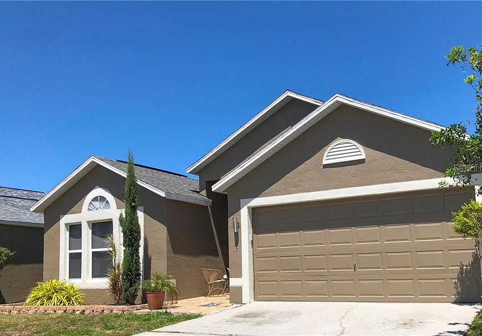 1st image of 2537 Quail Park Ter