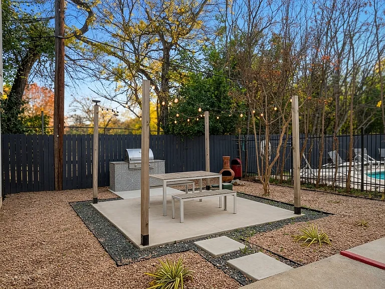 5317 1/2 William Holland Ave #5317-103 — Photo 4