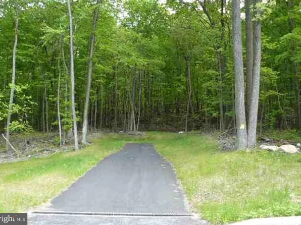 1480 Tower Rd #6, York, PA 17406
