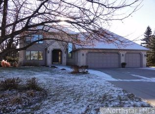 4075 Eau Claire Cir NE, Prior Lake, MN 55372
