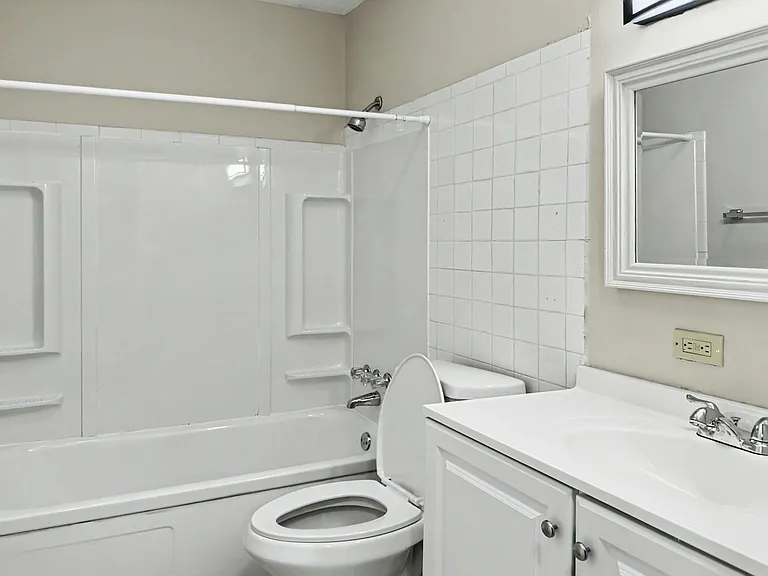 3653 Beaumont Dr — Photo 8
