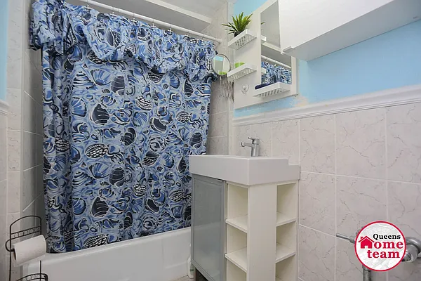 Sold by Keller Williams Realty Landmark II | media 14