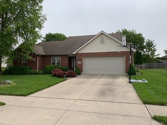 2nd image of 1361 Winchester Dr