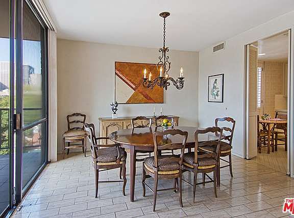 5th image of 211 S Spalding Dr #304S